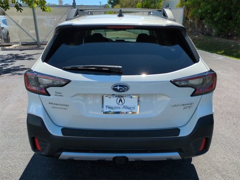 Used 2022 Subaru Outback Limited XT image 5