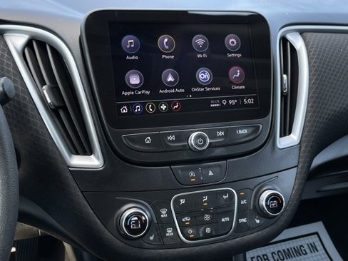 Used 2023 Chevrolet Malibu LT image 20