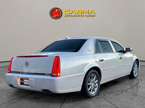 Used 2011 Cadillac DTS Luxury image 9
