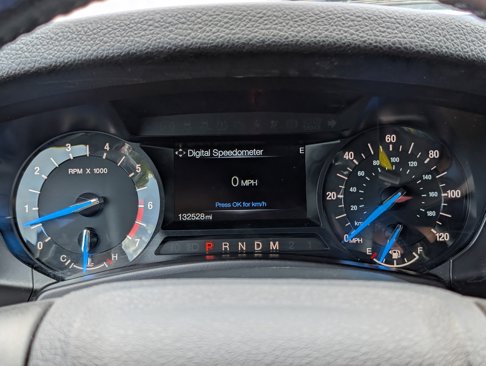 Used 2017 Ford Expedition XLT image 18
