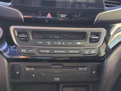Used 2019 Honda Pilot Touring image 24