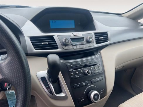 Used 2012 Honda Odyssey LX image 14