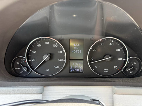 Used 2006 Mercedes-Benz C 230 Sedan w/ Sunroof Pkg image 29