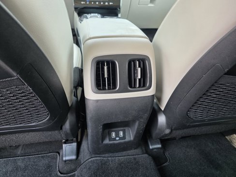 Certified 2022 Hyundai Tucson Limited image 17