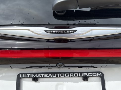 New 2025 Chrysler Pacifica Select image 15