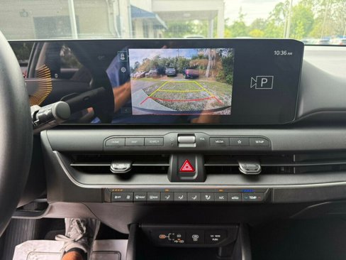 Used 2025 Kia K4 image 6