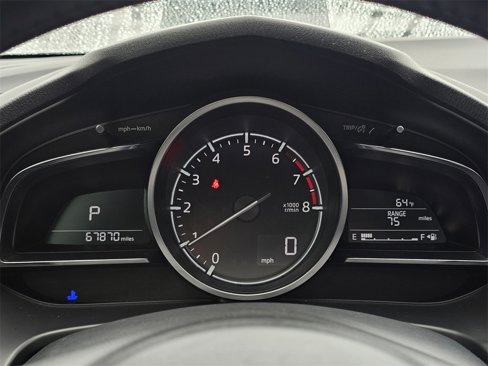 Used 2018 MAZDA MAZDA3 Grand Touring image 23