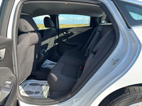 Used 2023 Chevrolet Malibu LT image 19