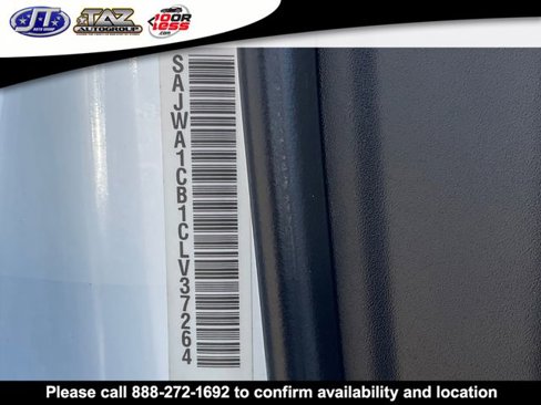 Used 2012 Jaguar XJ image 18