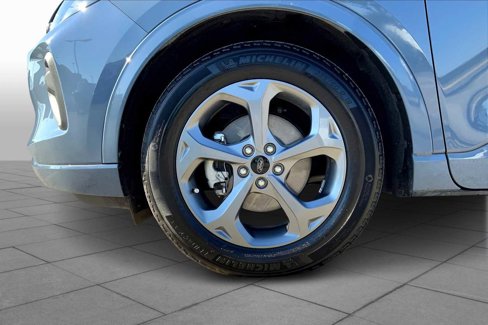 Used 2024 Ford Escape ST-Line w/ Cold Weather Package image 10