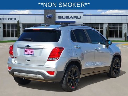 Used 2018 Chevrolet Trax LT w/ Redline Edition image 6