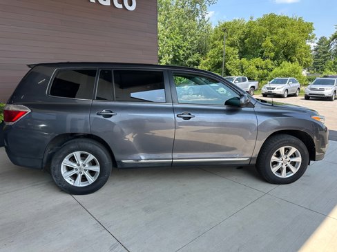 Used 2012 Toyota Highlander 4WD image 8