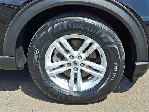 Certified 2021 Ford Explorer XLT image 8