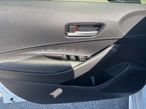 Used 2022 Toyota Corolla SE image 10