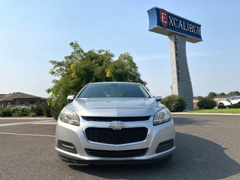 Used 2015 Chevrolet Malibu LT w/ Power Convenience Package image 5