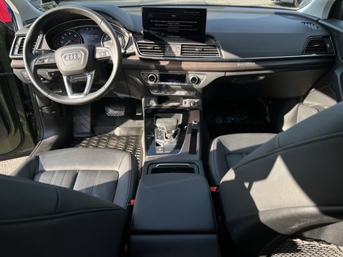 Used 2022 Audi Q5 2.0T Premium w/ Convenience Package image 17