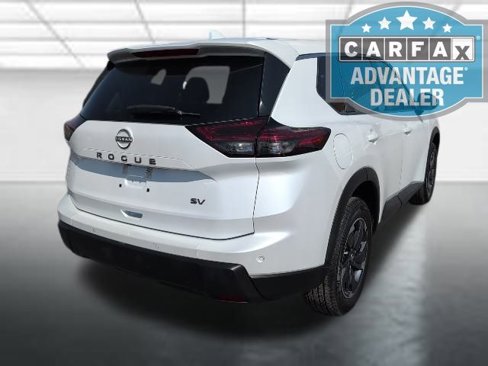 Used 2024 Nissan Rogue SV image 32