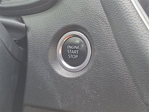 Used 2023 Toyota Corolla SE image 16