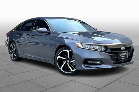 Used 2018 Honda Accord Sport image 2