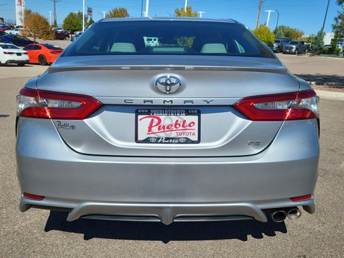 Used 2018 Toyota Camry SE image 12