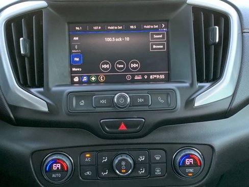 Used 2021 GMC Terrain SLE w/ Driver Convenience Package image 13