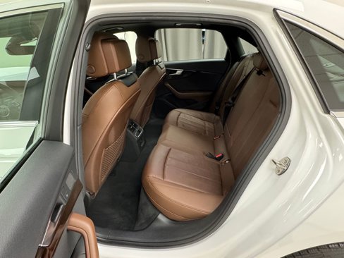 Used 2019 Audi A4 2.0T Premium w/ Convenience Package image 12