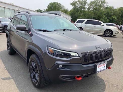 Used 2021 Jeep Cherokee Trailhawk w/ Premium Leather Package image 4