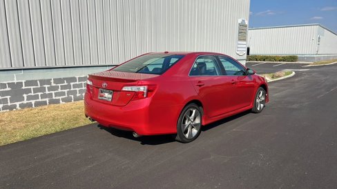 Used 2012 Toyota Camry XLE image 4