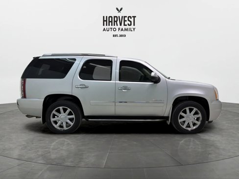Used 2012 GMC Yukon Denali image 8