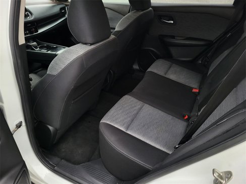 Used 2021 Nissan Rogue SV image 24