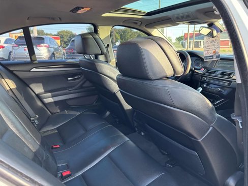 Used 2011 BMW 535i Sedan image 31