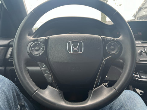 Used 2016 Honda Accord Sport image 7