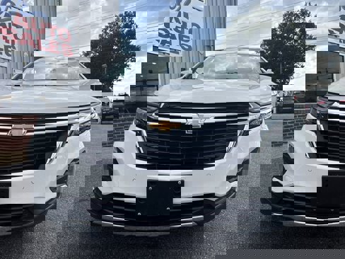 Used 2022 Chevrolet Equinox LT image 3