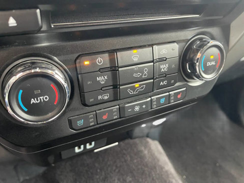 Used 2016 Ford F150 Lariat w/ Trailer Tow Package image 16
