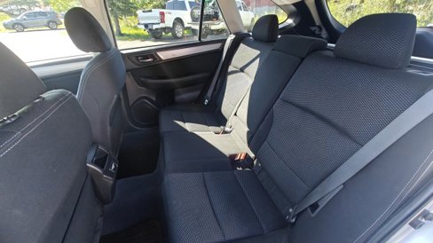Used 2018 Subaru Outback 2.5i Premium image 41