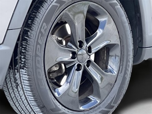 Used 2019 Jeep Compass Altitude image 16