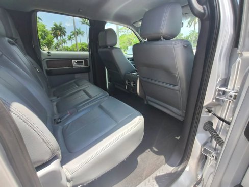 Used 2013 Ford F150 Lariat w/ Lariat Chrome Pkg image 26