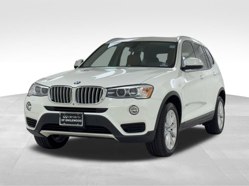 Used 2017 BMW X3 xDrive28i image 3