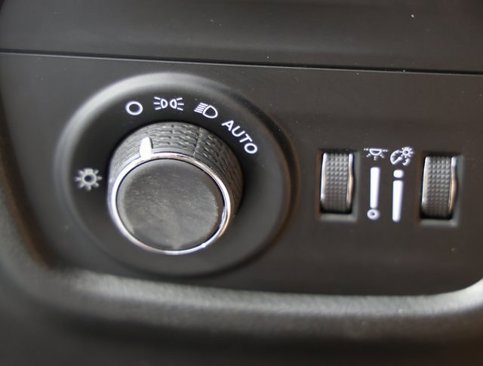 Used 2023 Jeep Grand Cherokee Altitude image 23
