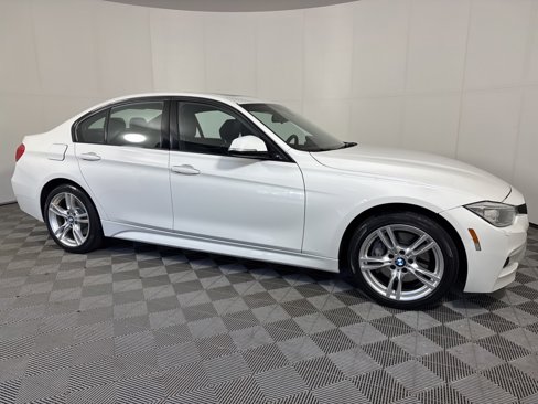 Used 2015 BMW 335i xDrive Sedan image 10