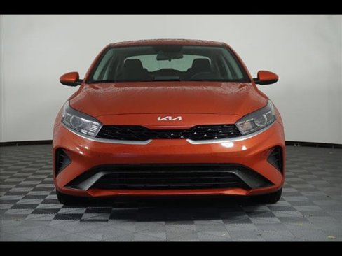 Used 2024 Kia Forte LXS image 2