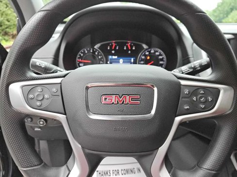 Used 2024 GMC Terrain SLE image 14