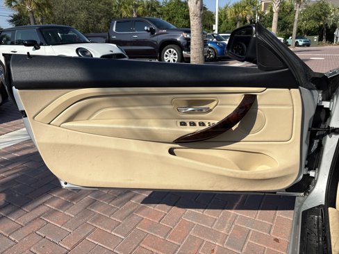 Used 2015 BMW 435i xDrive Convertible image 14