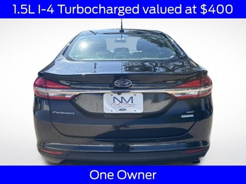 Certified 2018 Ford Fusion SE w/ Fusion SE Technology Package image 4