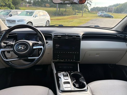 Used 2023 Hyundai Tucson Limited image 14