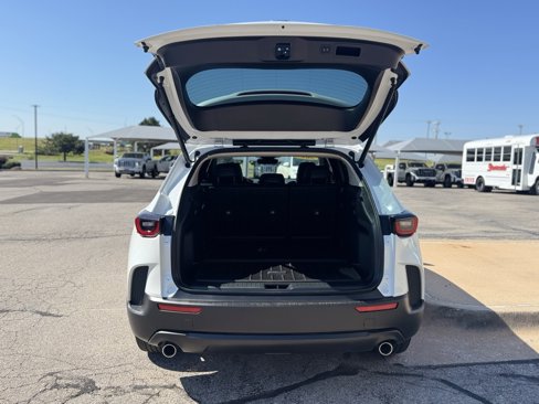 Used 2024 MAZDA CX-50 AWD 2.5 S w/ Premium Plus Pkg image 6