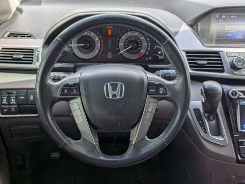 Used 2014 Honda Odyssey Touring image 13