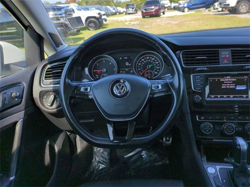 Used 2015 Volkswagen Golf TDI SEL w/ Lighting Package (SEL) image 16