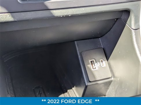 Certified 2022 Ford Edge ST-Line image 23
