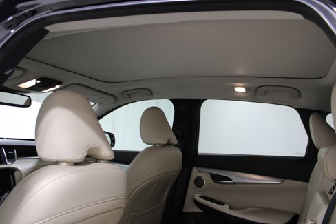 Used 2019 INFINITI QX50 Essential w/ Premium Heat Package image 22